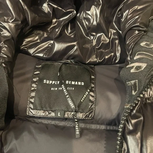 Black Puffer Jacket with Hood - Picture 5 of 7